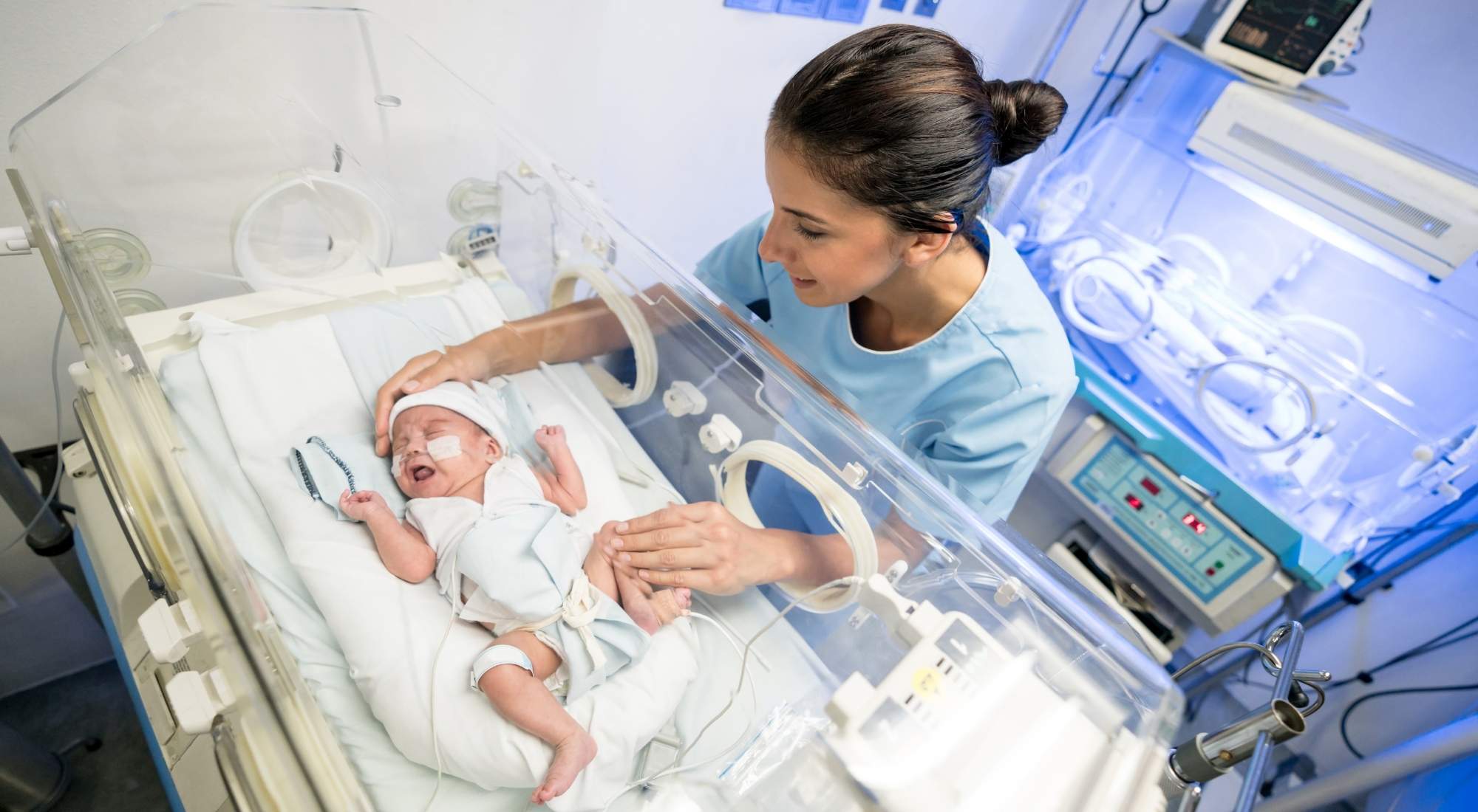 Navigating Travel Nurse Health Insurance Options TNS