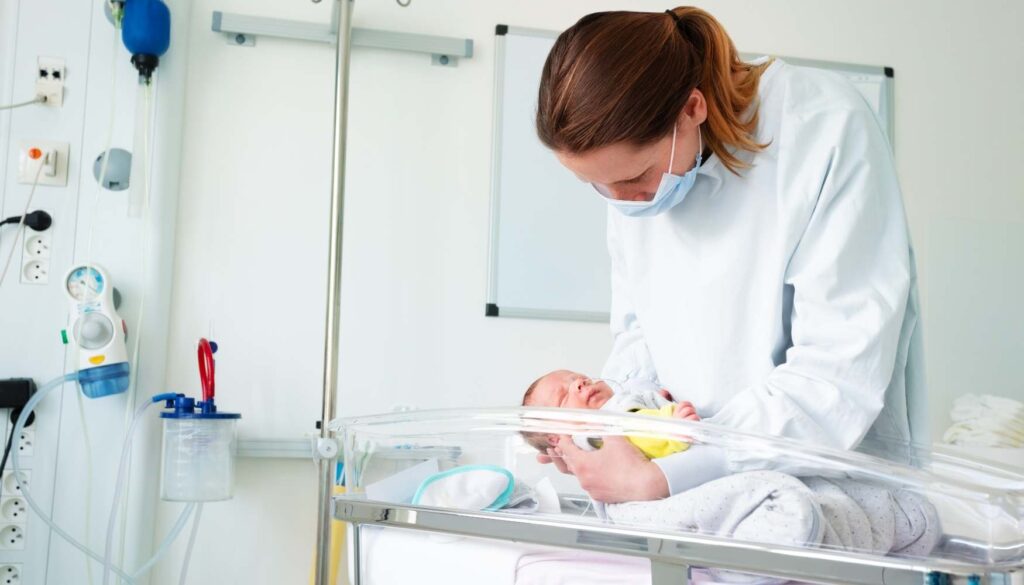 neonatal nurse benefits