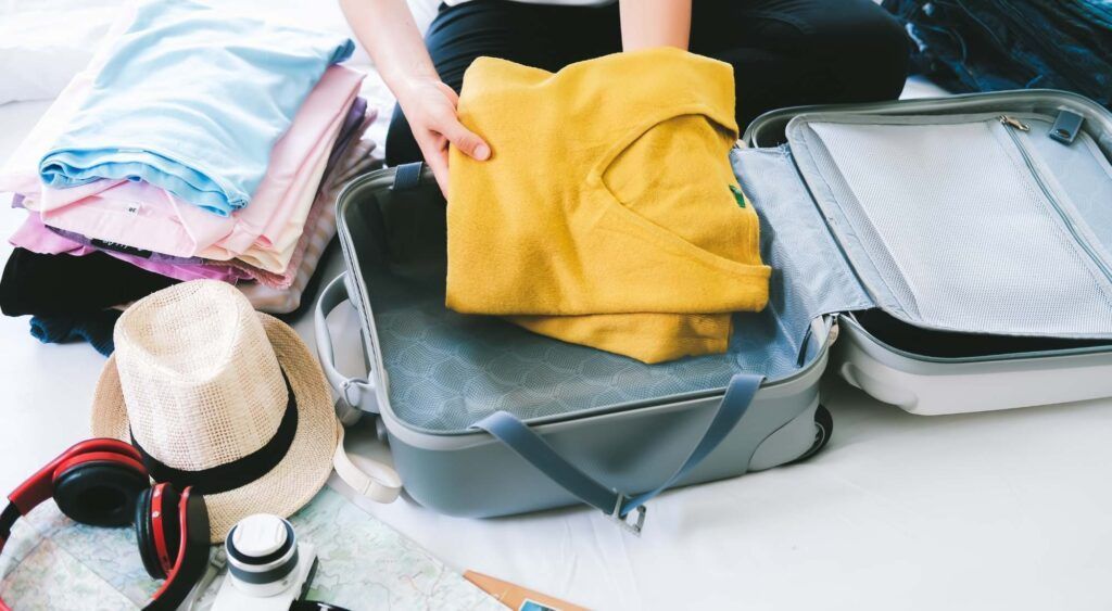 start working as a minimalist travel nurse