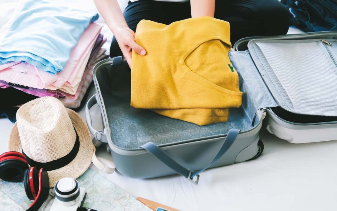 Minimalist Travel Nursing: The Benefits, Preparation, and Pitfalls To Avoid for a Successful Assignment